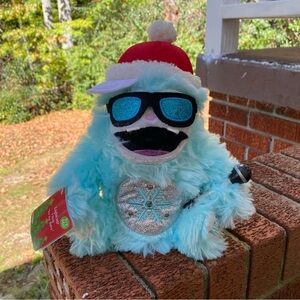 Dan Dee International Officially Licensed Light-up Yeti I Sing "Ice Ice Baby"